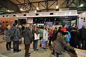 Zájem o prohlídku hotelbusu byl obrovský - CK Pangeo Tours na veletrhu Dresdner Reisemarkt - Drážďany 2014