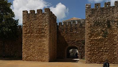 Staré hradby