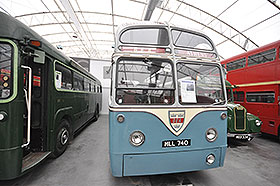 Dálkový zájezdový autobus, Muzeum autobusů v Londýně, září 2014