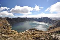 Laguna Quilotoa - kráterové jezero