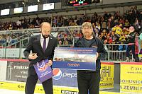 Výherci blahopřejeme - Pangeo Tours fandí Motoru – předávání ceny