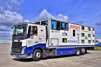 Hotelbus Volvo FM9/15 – AMERIČAN