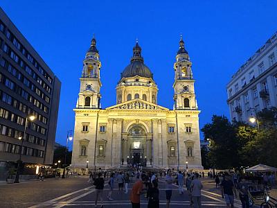 Centrum Budapešti je plné života