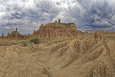 San Agustín, Tierradentro – unikátní archeologické lokality, scenérie v poušt