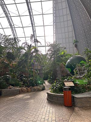 Tropical Island – koupání v tropickém „moři“ a relax na písčité pláži